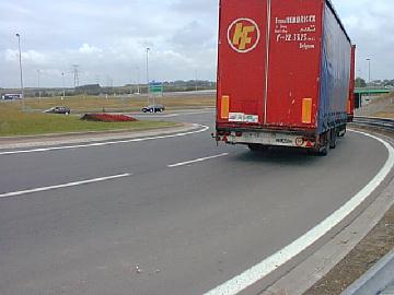 lorry negotiating french roundabout